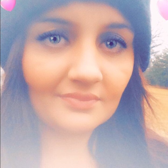 Meet your Posher, Chelsea - Picture 1 of 1